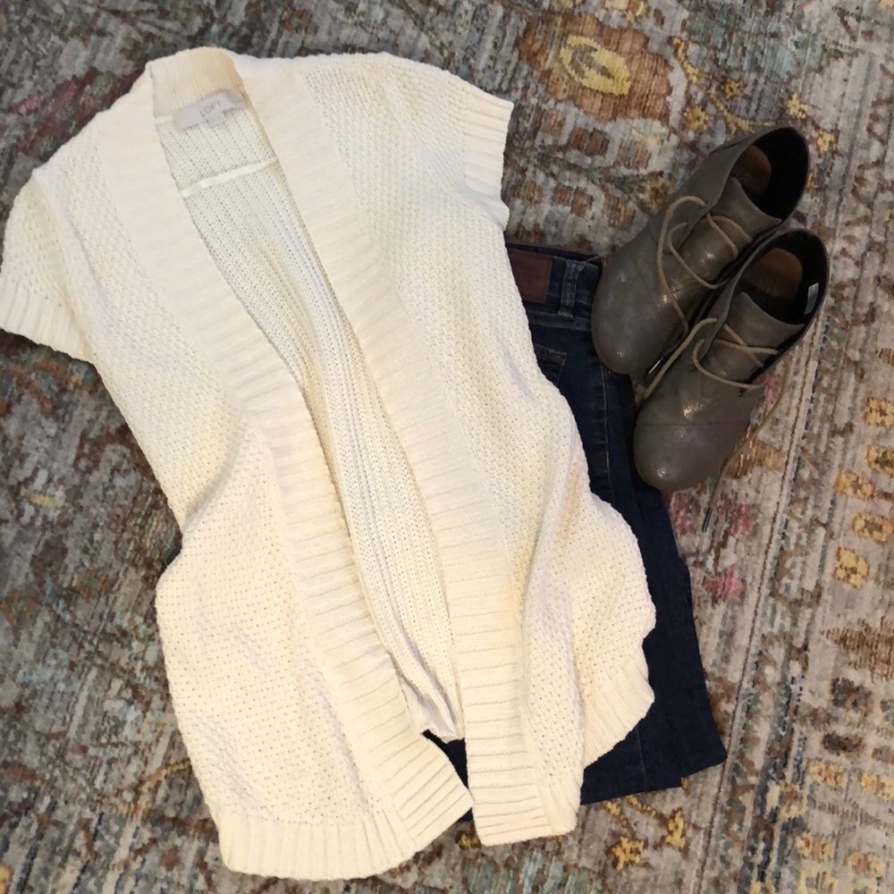 Ann Taylor Loft cap sleeve cardigan